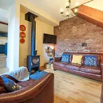 2 Eden Grove Armathwaite